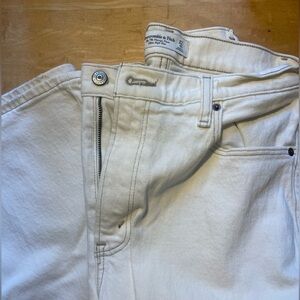 Abercrombie 70s Flare Cream Jeans